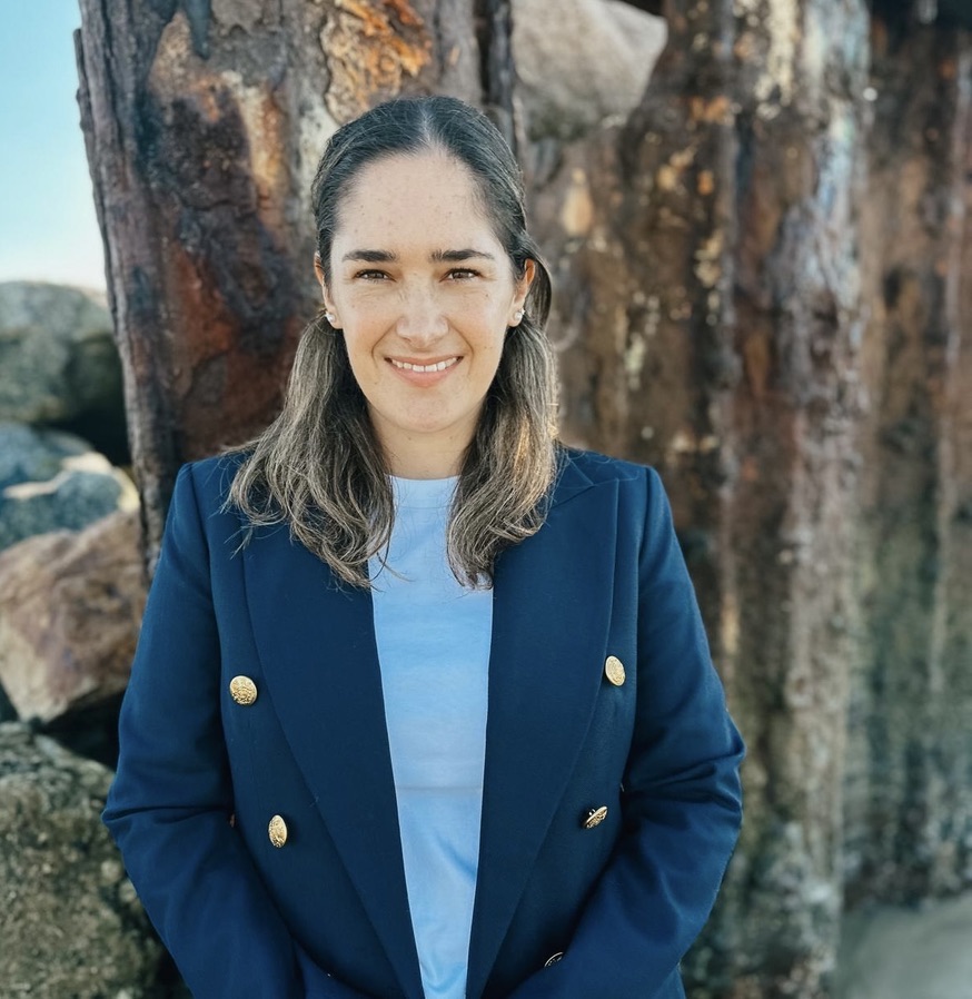 Laura Pérez, Licensed Marriage and Family Therapist